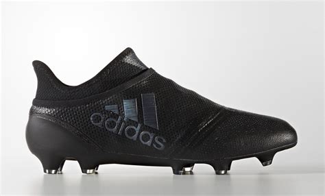 magnetic storm soccer shoes